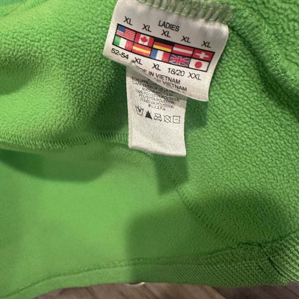 🕷️🩷Ladies XL Spyder Jacket 🩷🕷️ - Picture 4 of 6